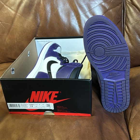 Jordan 1 Retro High Court Purple White - Picture 6 of 6